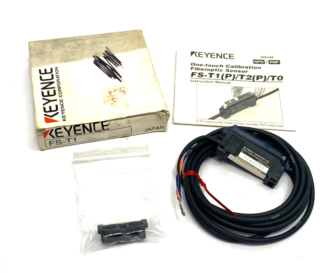 Keyence FS-T1 Fiber Amplifier, Cable Type, Main Unit, NPN - Maverick Industrial Sales