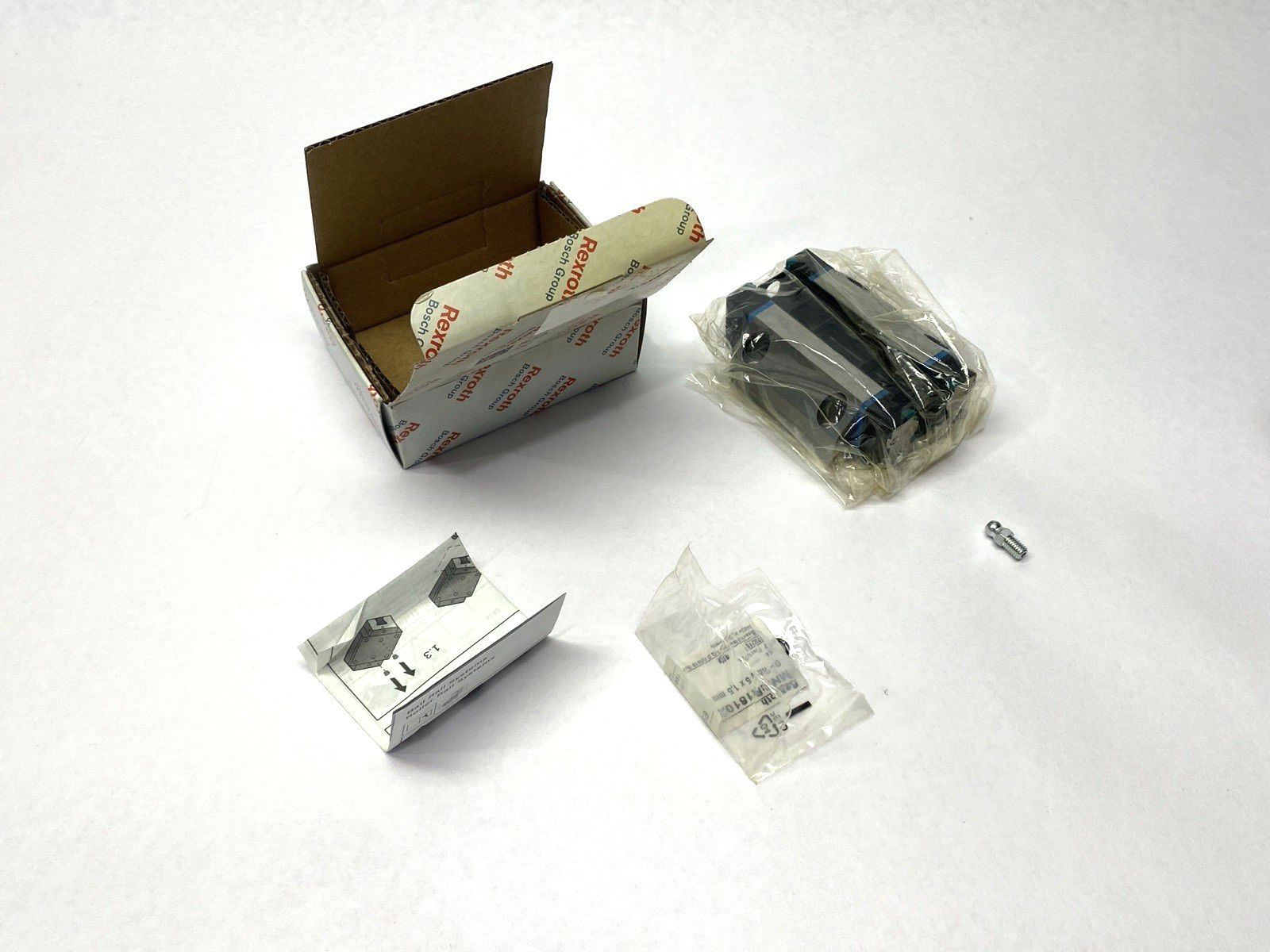 Rexroth RWD-025-FNS-C2-P-2 Roller Runner Block Carbon Steel R18512222X - Maverick Industrial Sales