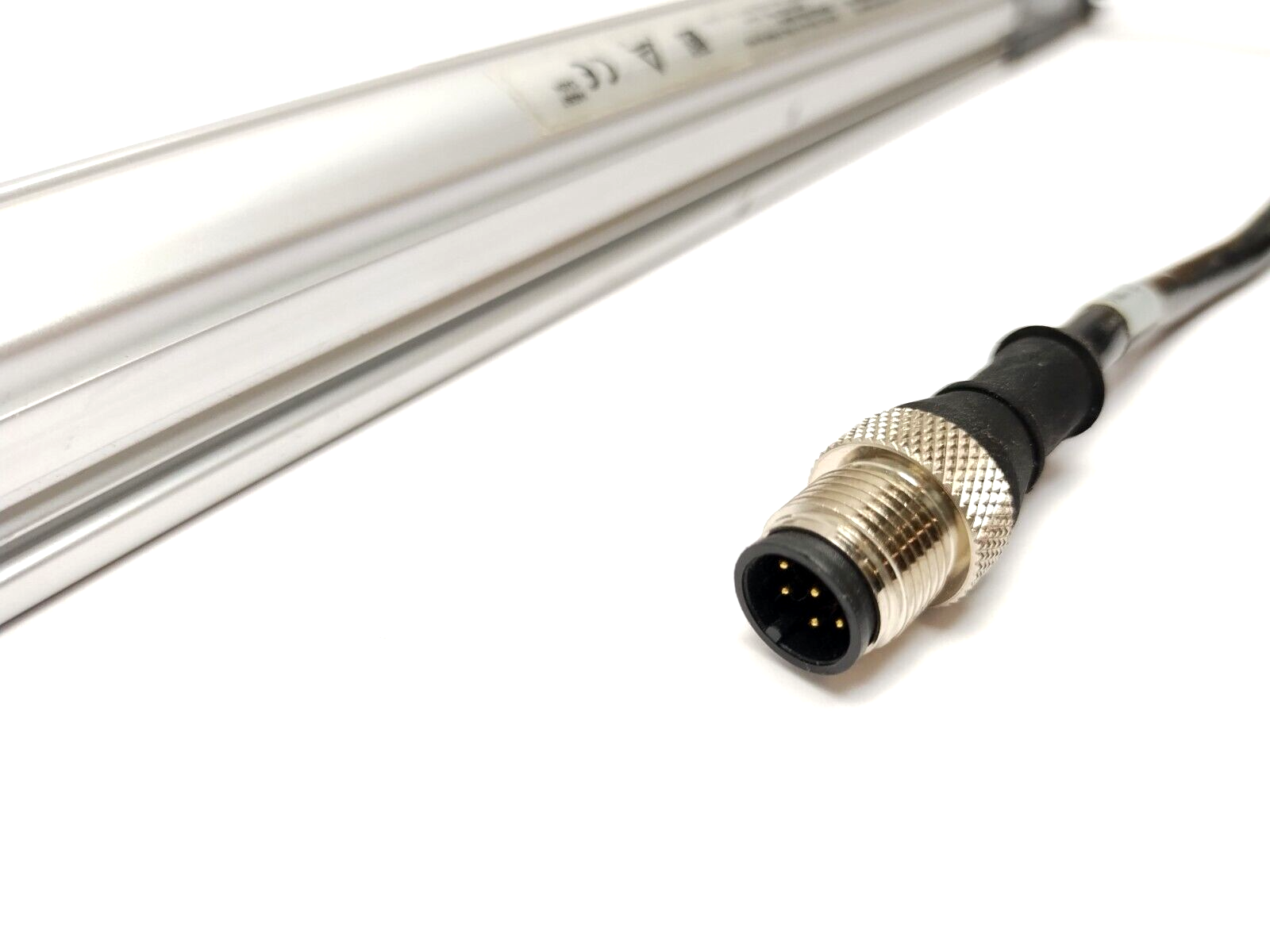 SLPE14-690AP8, SLPR14-690AP8, 83911, 83863 | Banner SLPE14-690AP8 & SLPR14-690AP8 Safety Light Curtain Set 690mm DAMAGED CORD - Used - Maverick Industrial Sales