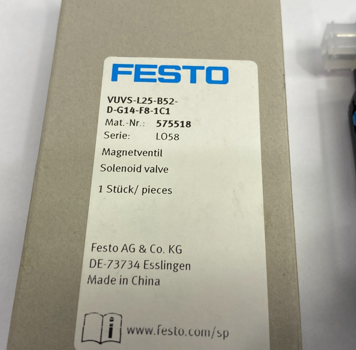 Festo VUVS-L25-B52-D-G14-F8-1C1 Solenoid Valve 5/2, Bistable 575518 - Maverick Industrial Sales