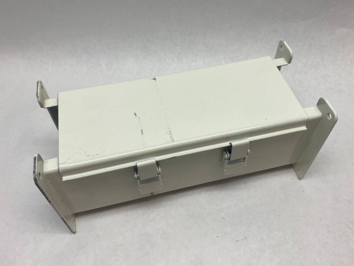 F44L12 | Hoffman nVent Hinged Cover Wireway Section 4 x 4 x 12" PAINTED WHITE - Used - Maverick Industrial Sales