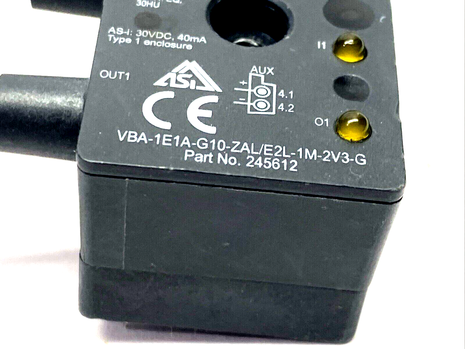 245612, VBA-1E1A-G10-ZAL/E2L-1M-2V3-G | Pepperl+Fuchs VBA-1E1A-G10-ZAL/E2L-1M-2V3-G AS-i Module 245612 MISSING SCREW - Used - Maverick Industrial Sales