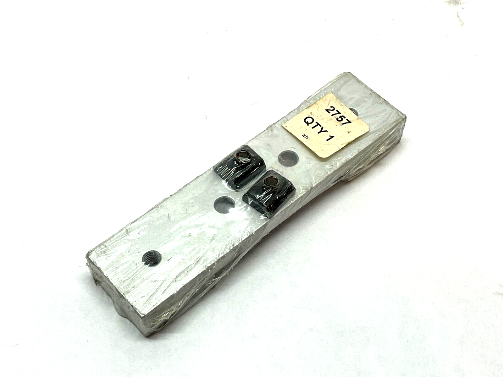 2757 | 80/20 Dual Roller Wheel Bracket 15 Series - New - Maverick Industrial Sales