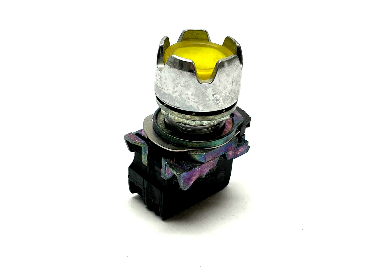 800FM-LG5 | Allen Bradley Guarded Pushbutton Yellow w/ 800F-Q3Y Lamp Module - Used - Maverick Industrial Sales