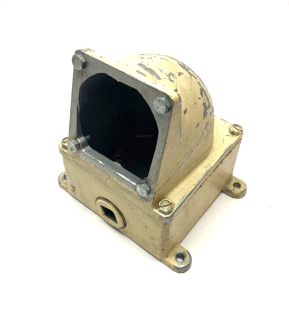 304280 | Eaton Crouse-Hinds Heavy Duty Pin & Sleeve Enclosure Housing - Used - Maverick Industrial Sales