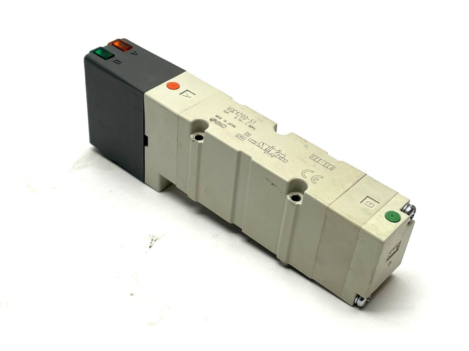 VQC4200-51 | SMC Plug-In Solenoid Valve - Used - Maverick Industrial Sales