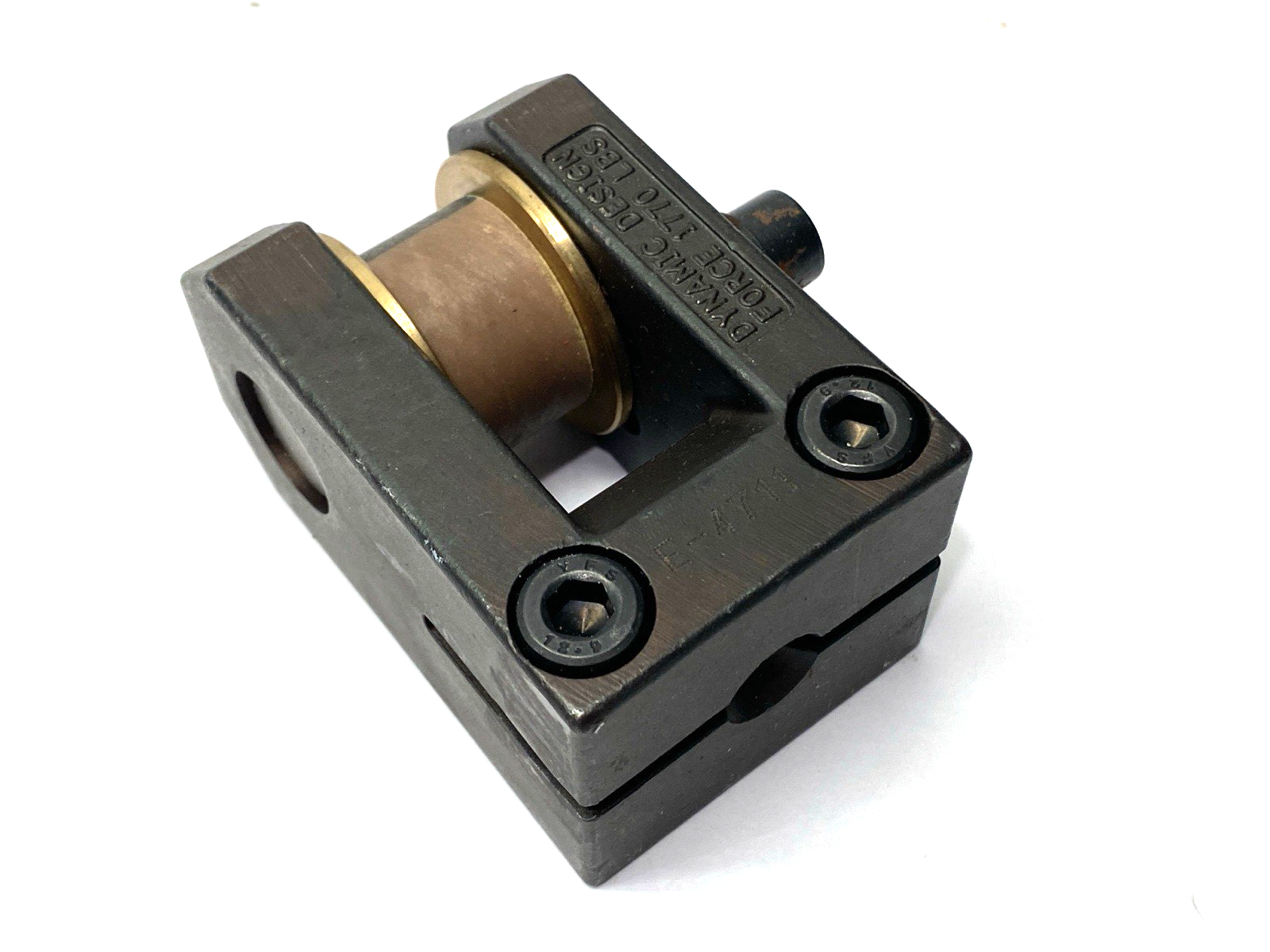 E-4711 | E&E Cylinder Clevis 80mm Height 51mm Length 45mm Width M10 Main Thread - Used - Maverick Industrial Sales