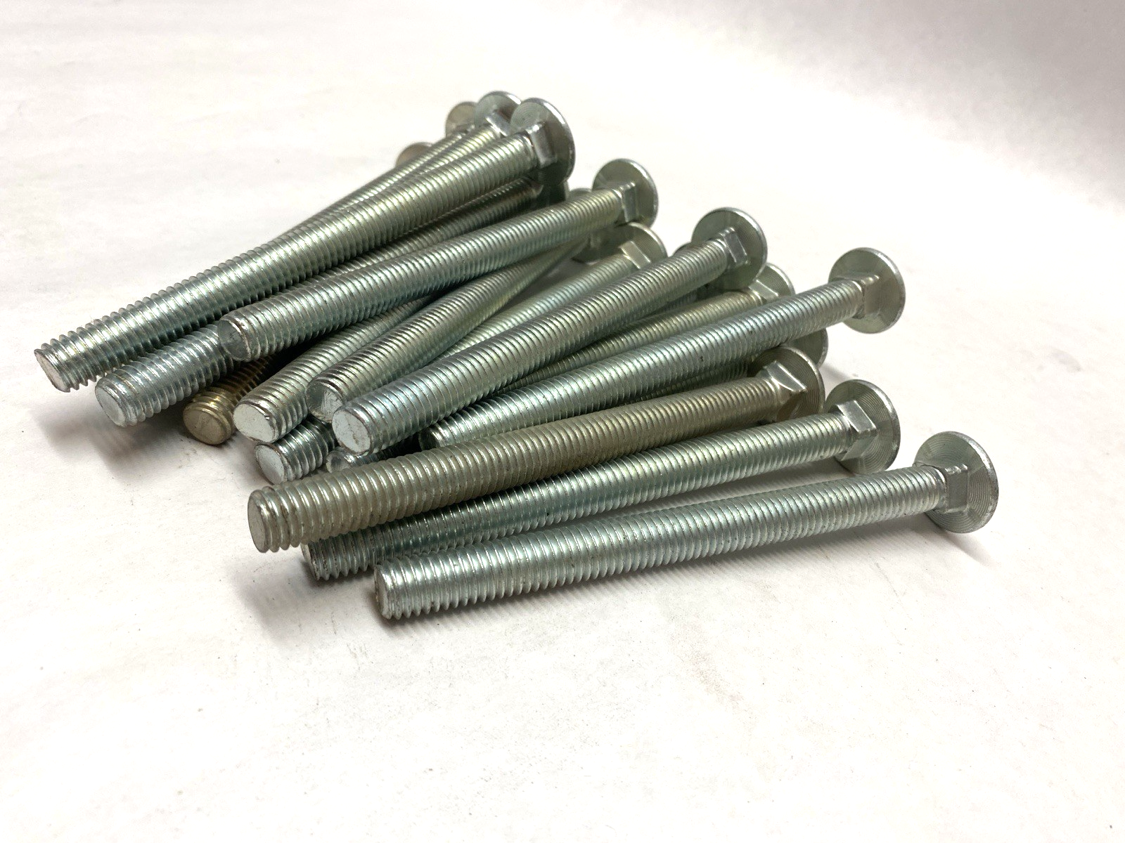 1/2-13x6 Carriage Screw Bolt Grade 2 LOT OF 18 - New – Open box - Maverick Industrial Sales