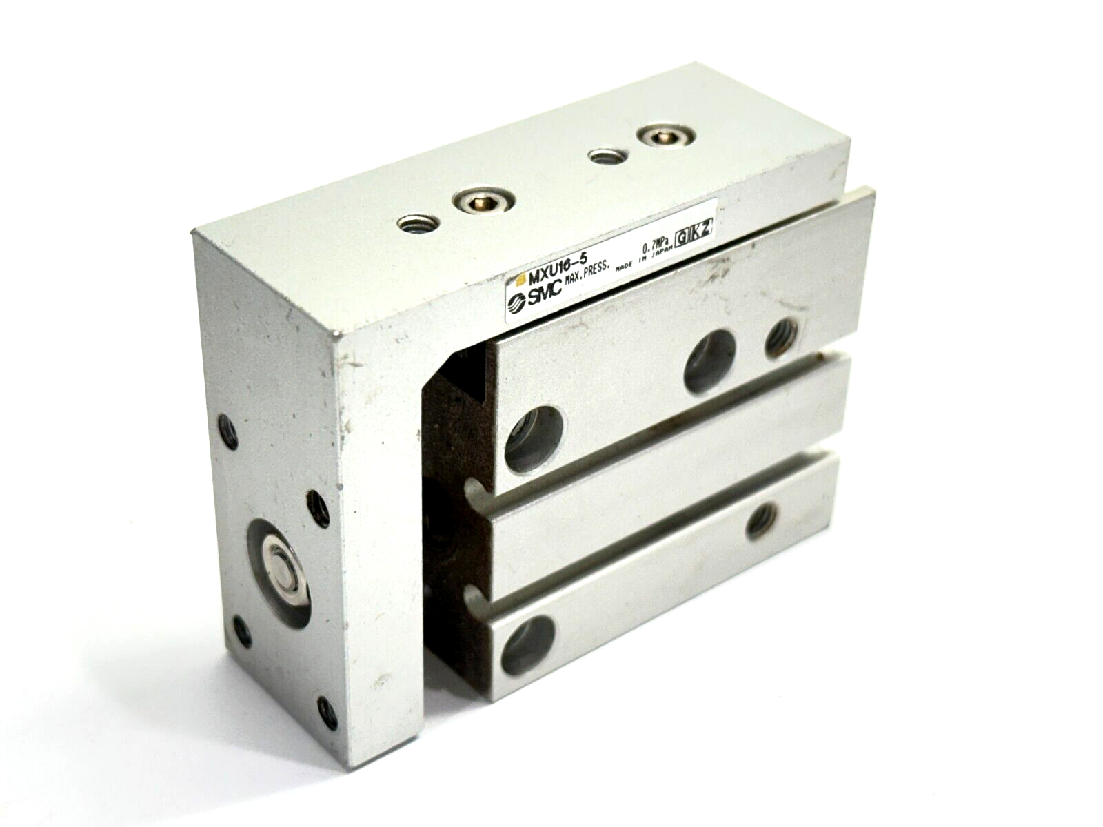 SMC MXU16-5 Pneumatic Slide 16mm Bore 5mm Stroke - Used - Maverick Industrial Sales