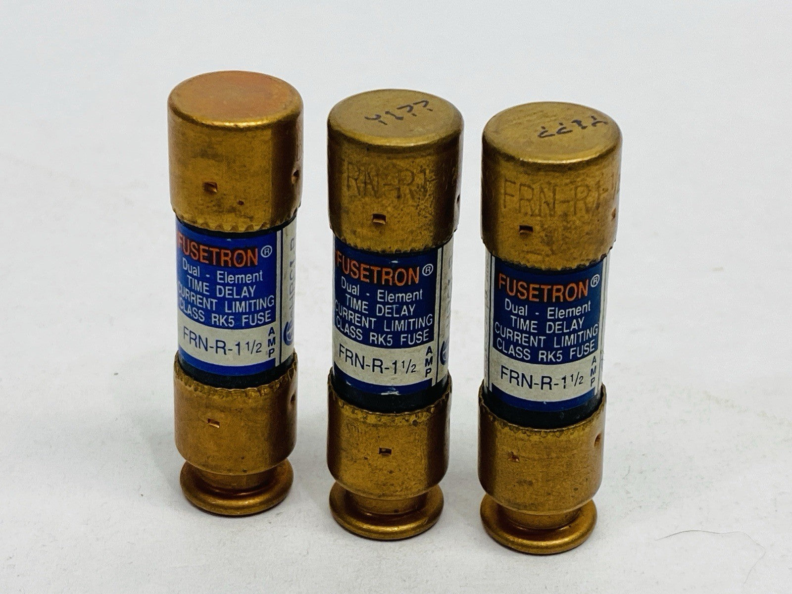 Bussmann FRN-R-11/2 Fusetron Time Delay Class RK5 Fuse 1.5A 250VAC LOT OF 3 - Maverick Industrial Sales