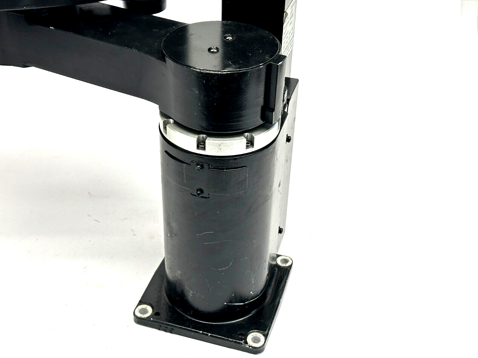 Seiko Epson E2C351S-UL 4 Axis Robot Arm 01077 Manipulator 02/2005 - For parts or not working - Maverick Industrial Sales