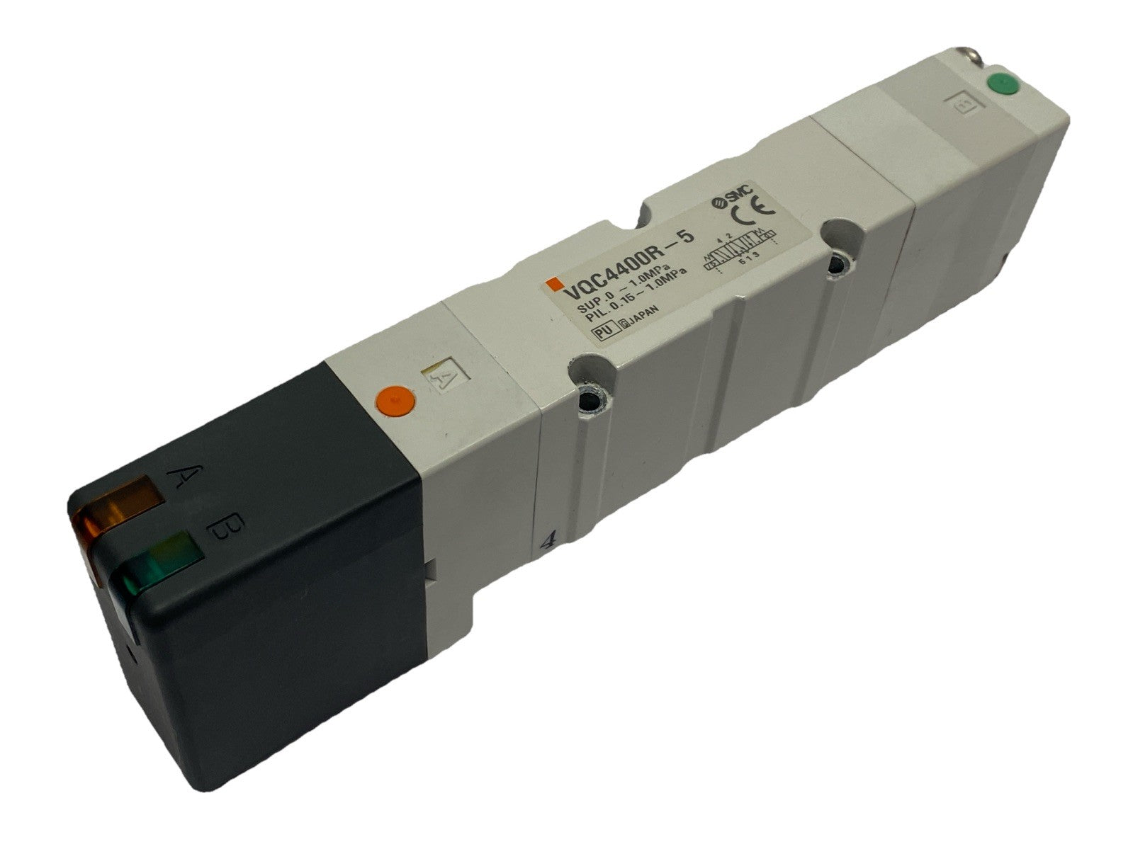 VQC4400R-5 | SMC Pneumatic Manifold Solenoid Valve 5-Port - Used - Maverick Industrial Sales