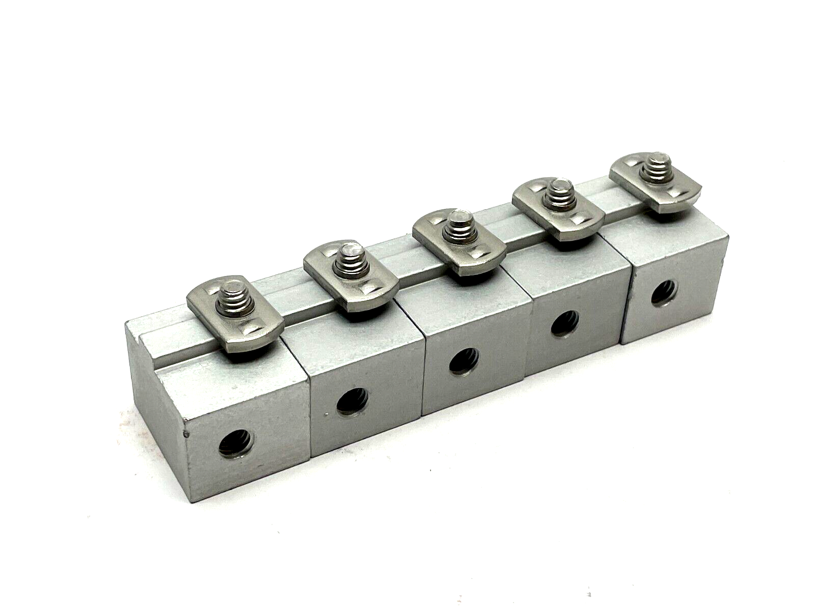 2900 | 80/20 Aluminum Panel Mount Block LOT OF 5 - New - Maverick Industrial Sales