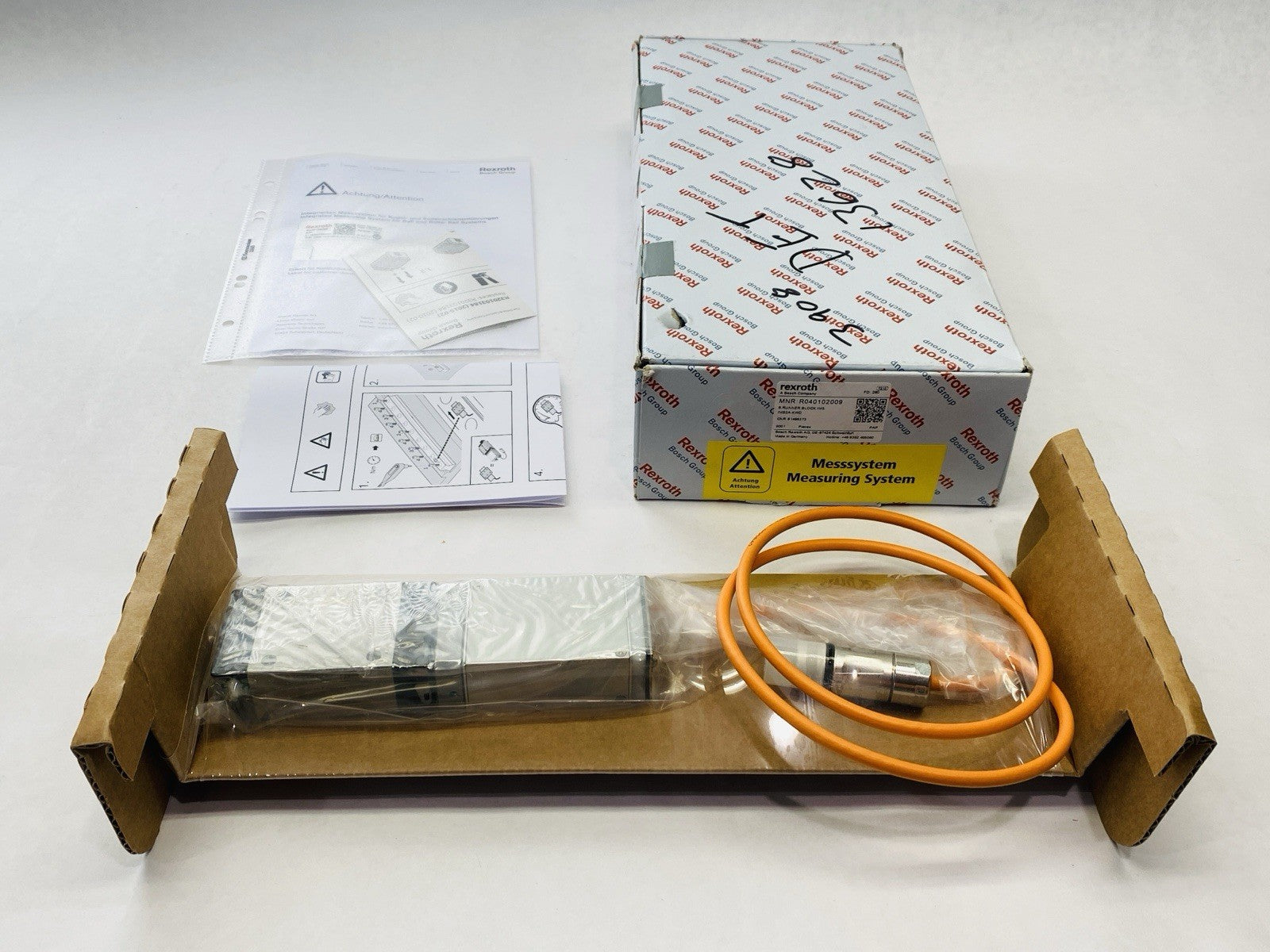 Bosch Rexroth R040102009 Ball Runner Block With Measuring System IMS2A-KWD - Maverick Industrial Sales