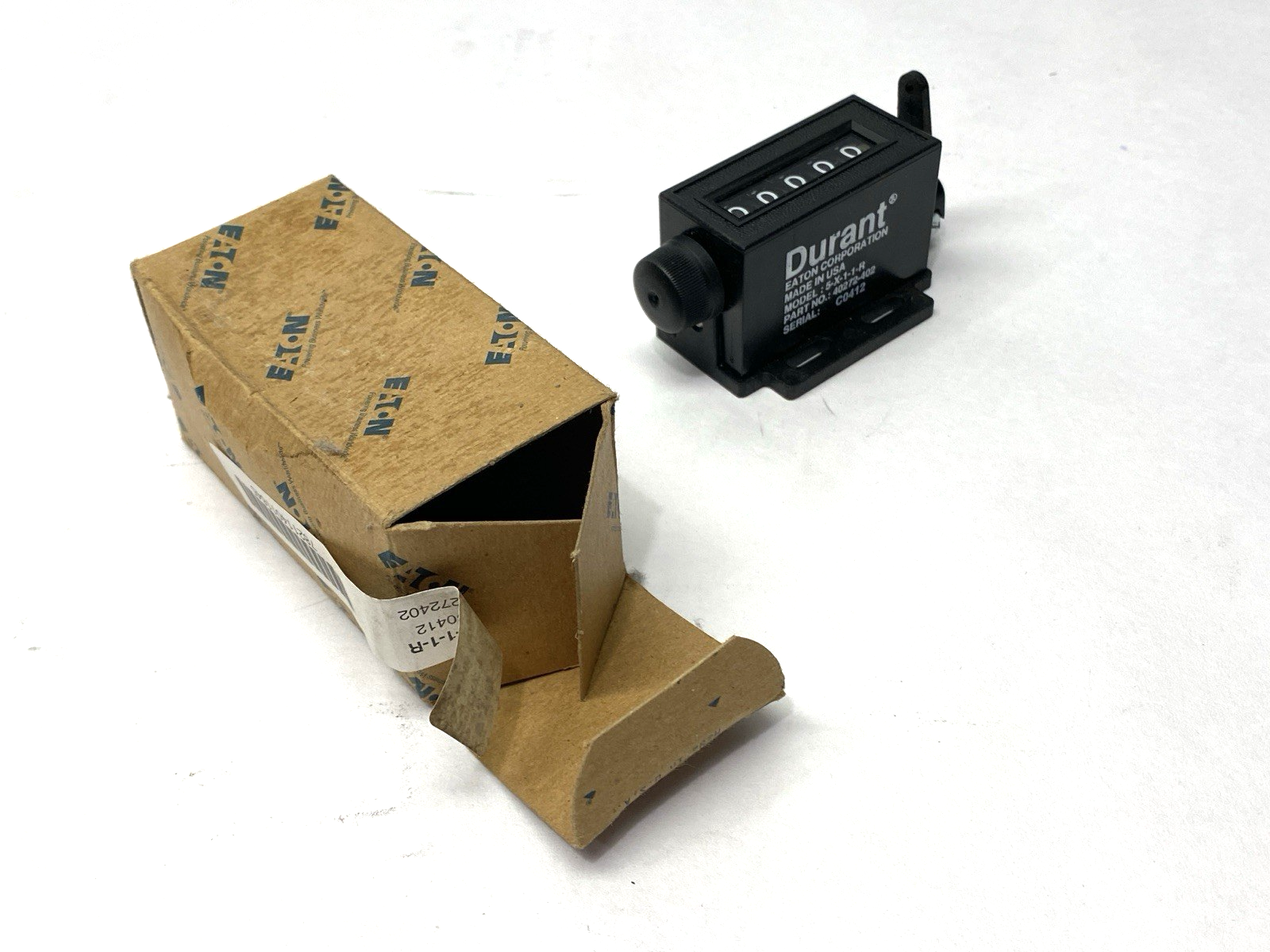 5-X-1-1-R | Eaton Counter Totalizer 5 Digit Knob Reset - New – Open box - Maverick Industrial Sales