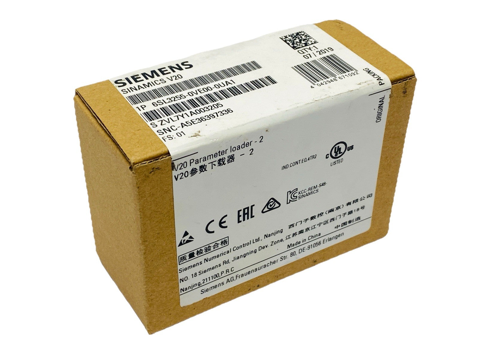 Siemens 6SL3255-0VE00-0UA1 SINAMICS V20 Parameter Loader - Maverick Industrial Sales