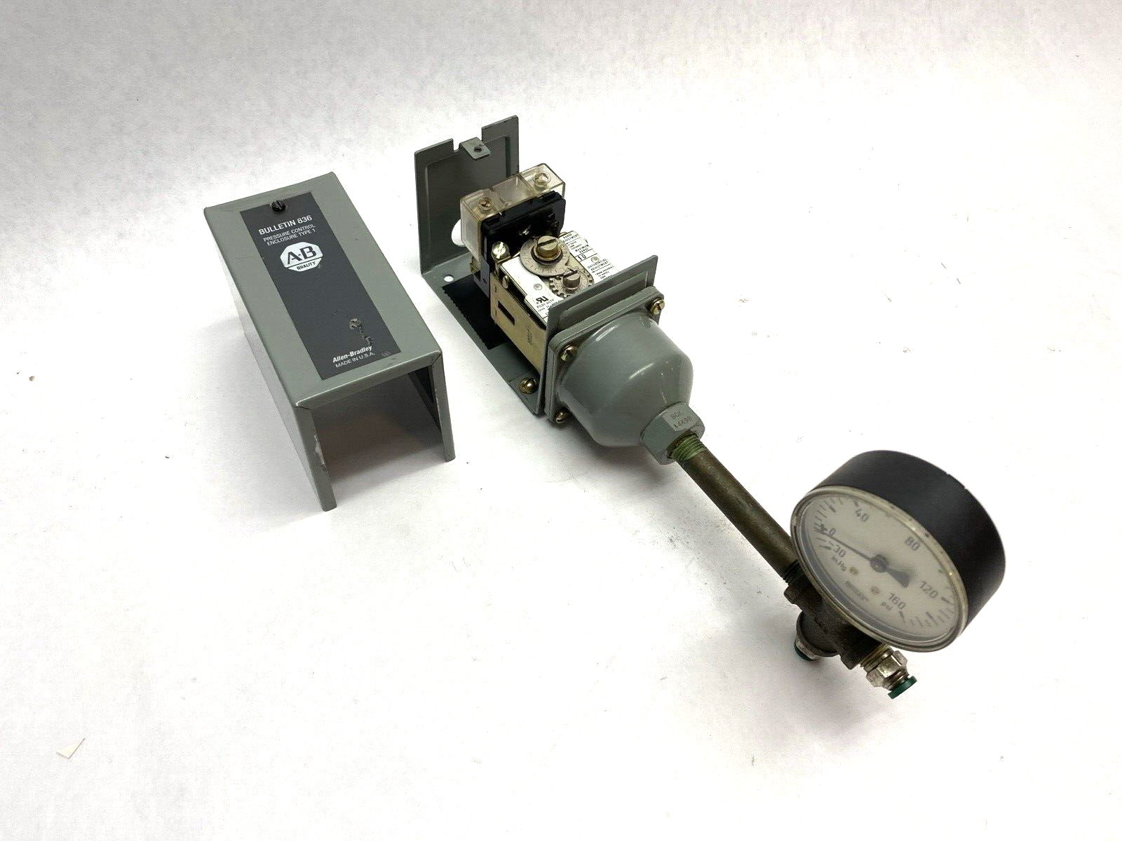 Allen Bradley 836-C2X171 Pressure Control Switch Bulletin 836 - Maverick Industrial Sales