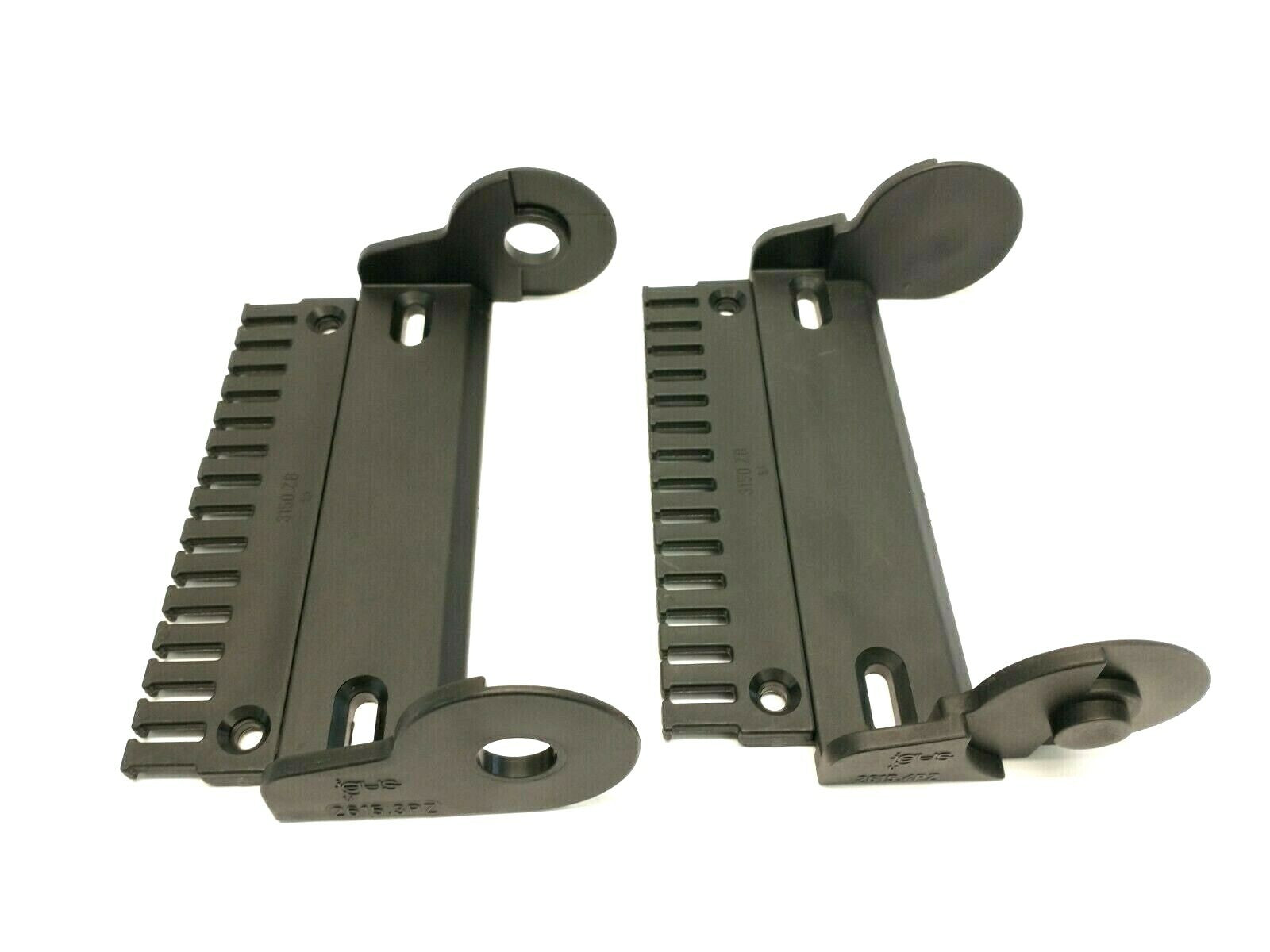 2615-4PZ,2615-3PZ,3150-ZB,2615-34PZ,2615-34PZB | Igus 2615.34PZB Energy Chain Pivoting Mounting Bracket Full Set - New - Maverick Industrial Sales