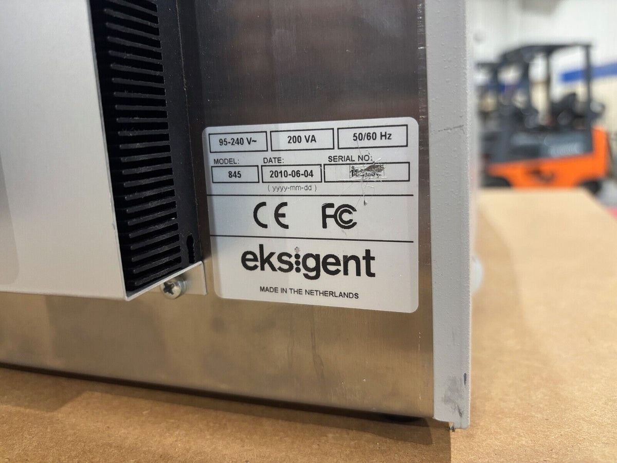 845 | Eksigent nanoLC as-2, Model Autosampler, LOT OF 2, PARTS/REPAIR - For parts or not working - Maverick Industrial Sales