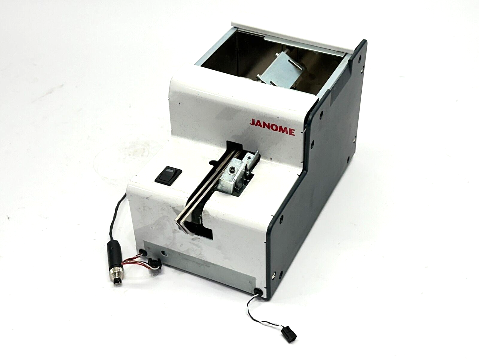 Janome JSP-R23 Automatic Screw Feeder Presenter JSP-R Series - For parts or not working - Maverick Industrial Sales
