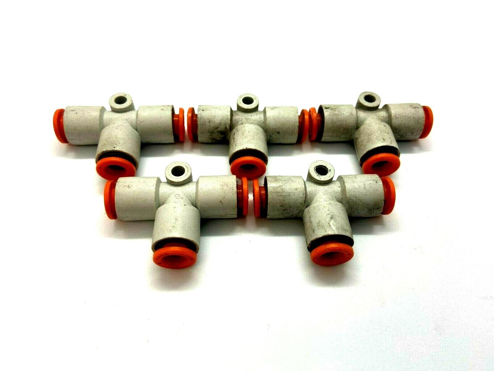 KQ2T07-00A | SMC Union Tee 1/4" Push-to Connect Fitting LOT OF 5 - Used - Maverick Industrial Sales