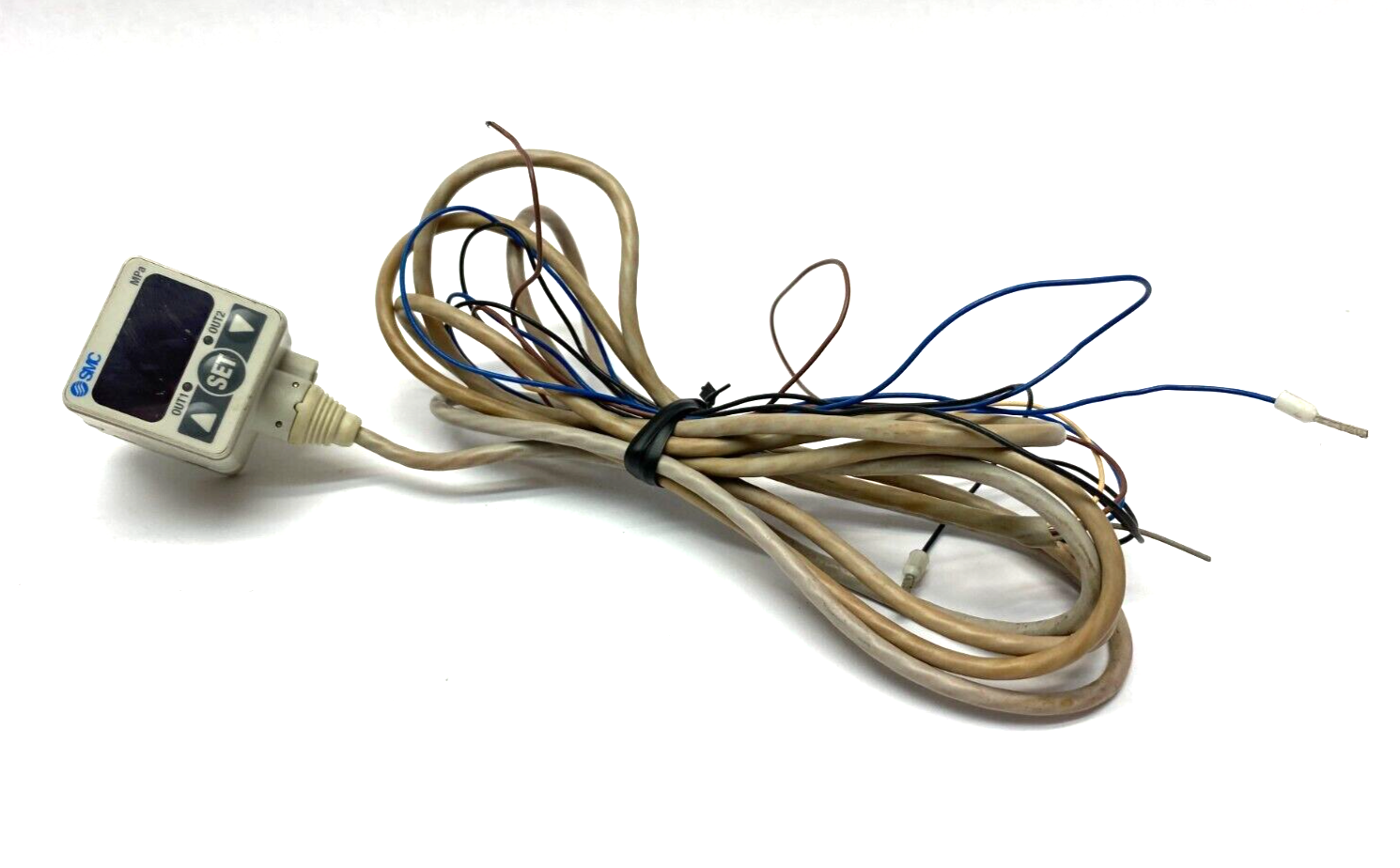 SMC ISE40-01-62L Digital Pressure Switch Analog Out 12-24VDC - Used - Maverick Industrial Sales