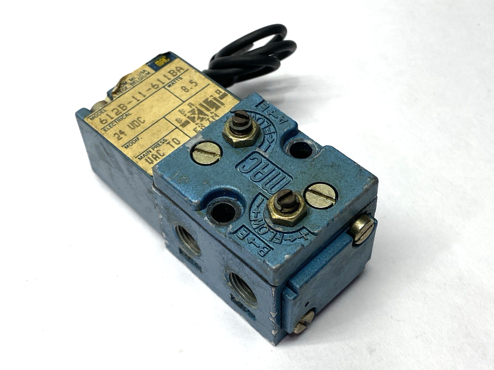 612B-11-611BA | MAC Valves Pneumatic Solenoid Valve 1/4" Ports - Used - Maverick Industrial Sales