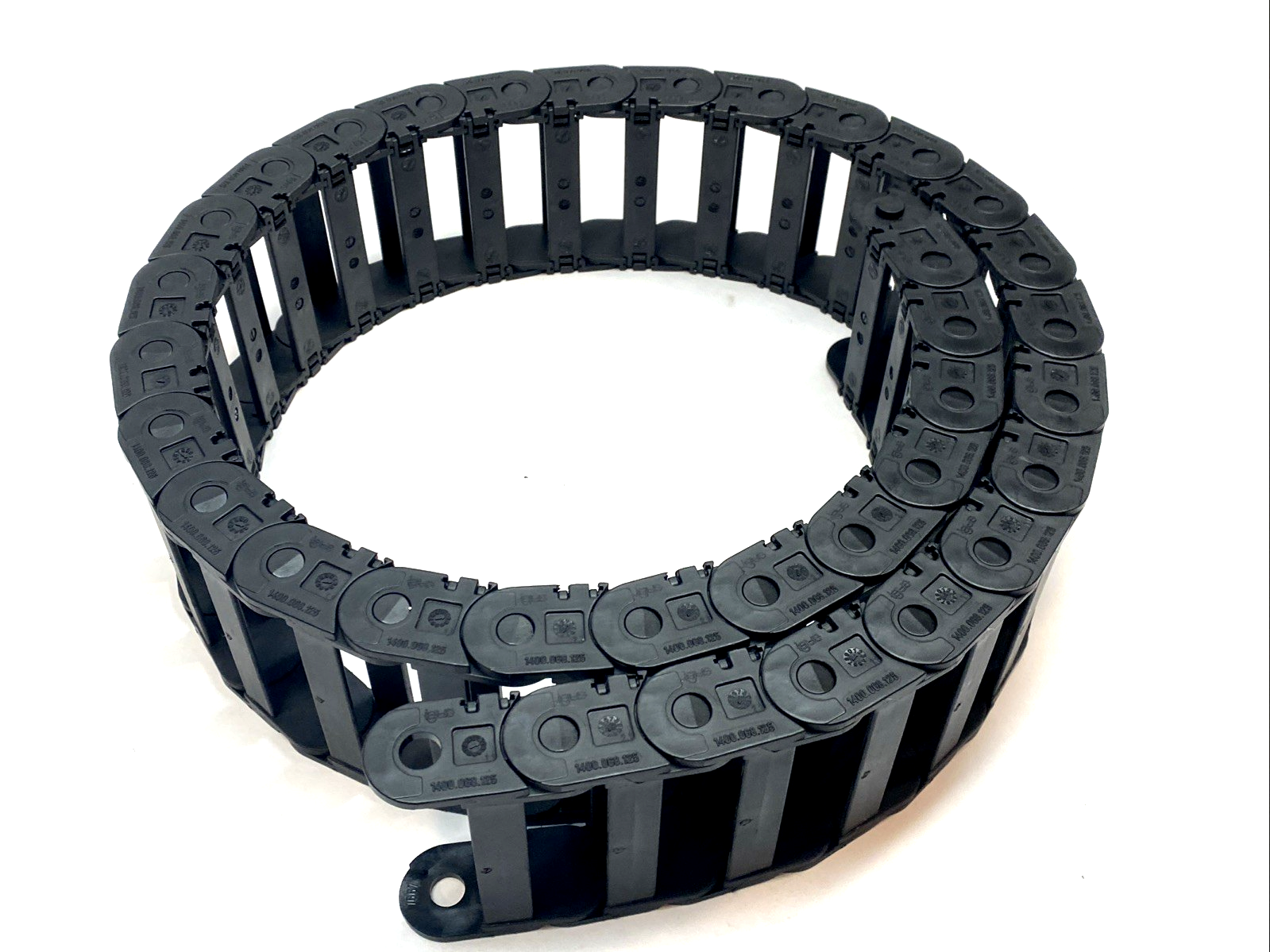 1400.068.100 | Igus E2 Energy Chain 35 Links - New Other - Maverick Industrial Sales