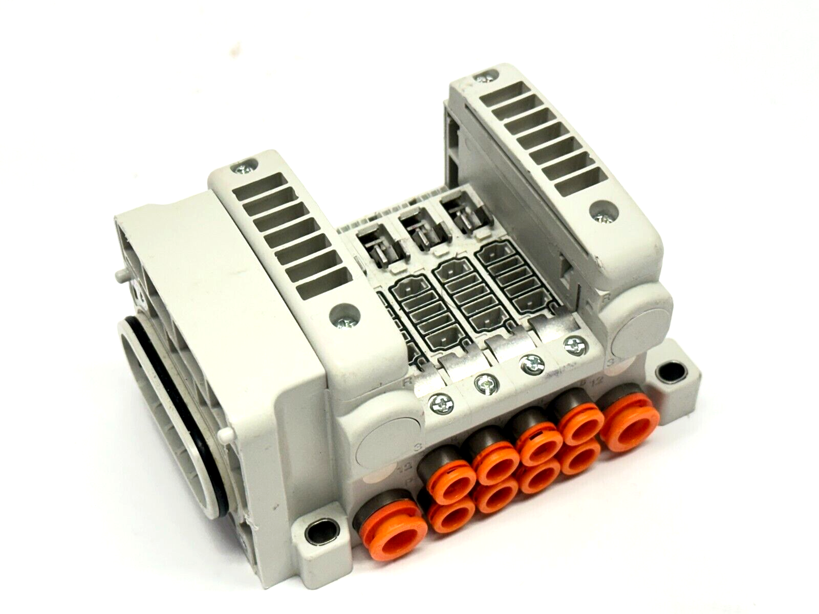 SMC VV5QC11-04N7SD0-S Pneumatic Base Plug In Manifold 4-Station - Maverick Industrial Sales