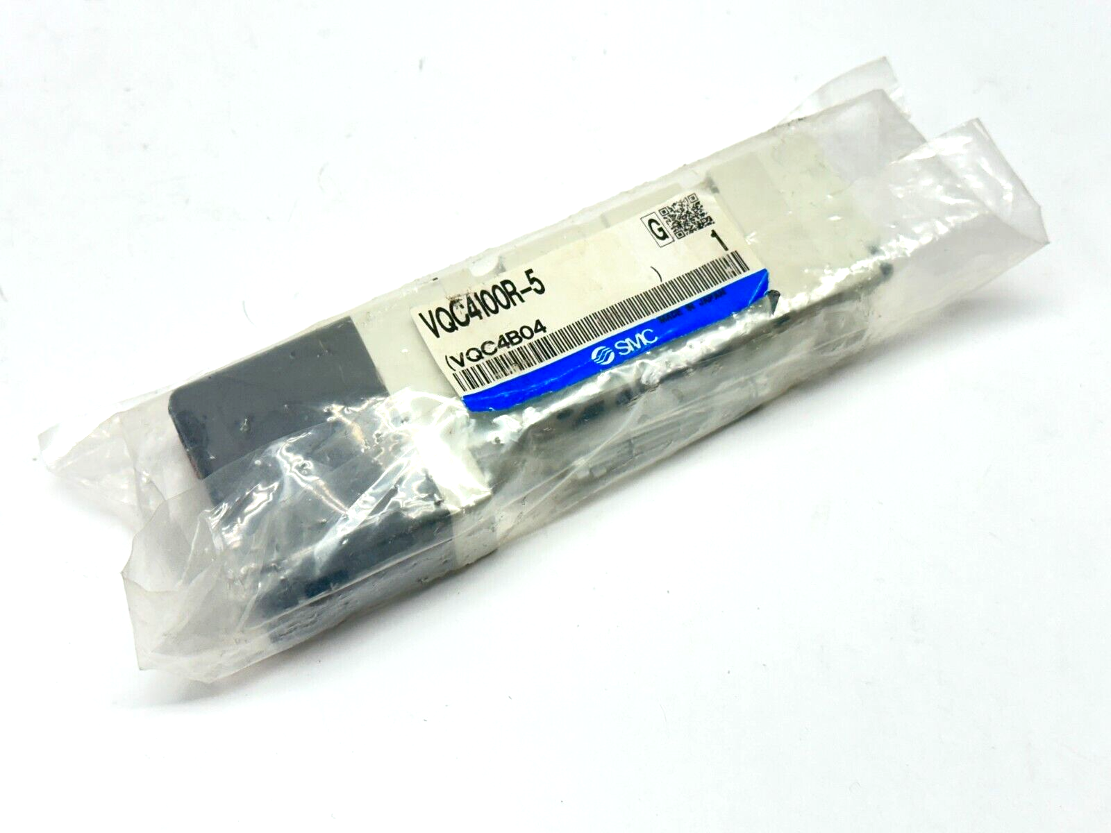 VQC4100R-5 | SMC Plug-In Solenoid Valve - New - Maverick Industrial Sales