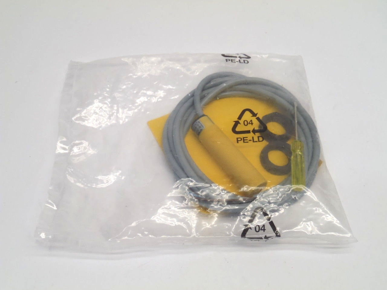 Turck BCF5-S18-AN4X Capacitive Sensor 10-65VDC 2503012 - New – Open box - Maverick Industrial Sales