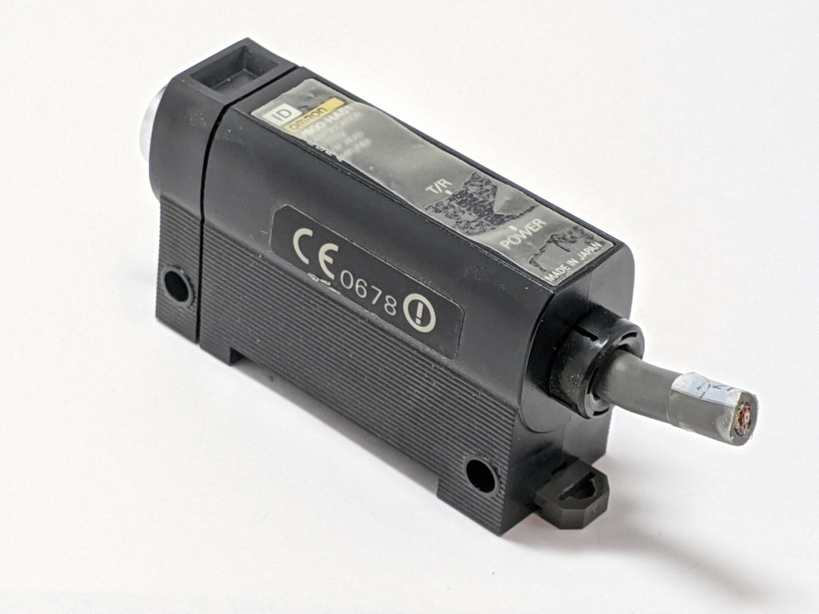 Omron V600-HA51 Identification System R/W Head Amplifier - Used - Maverick Industrial Sales