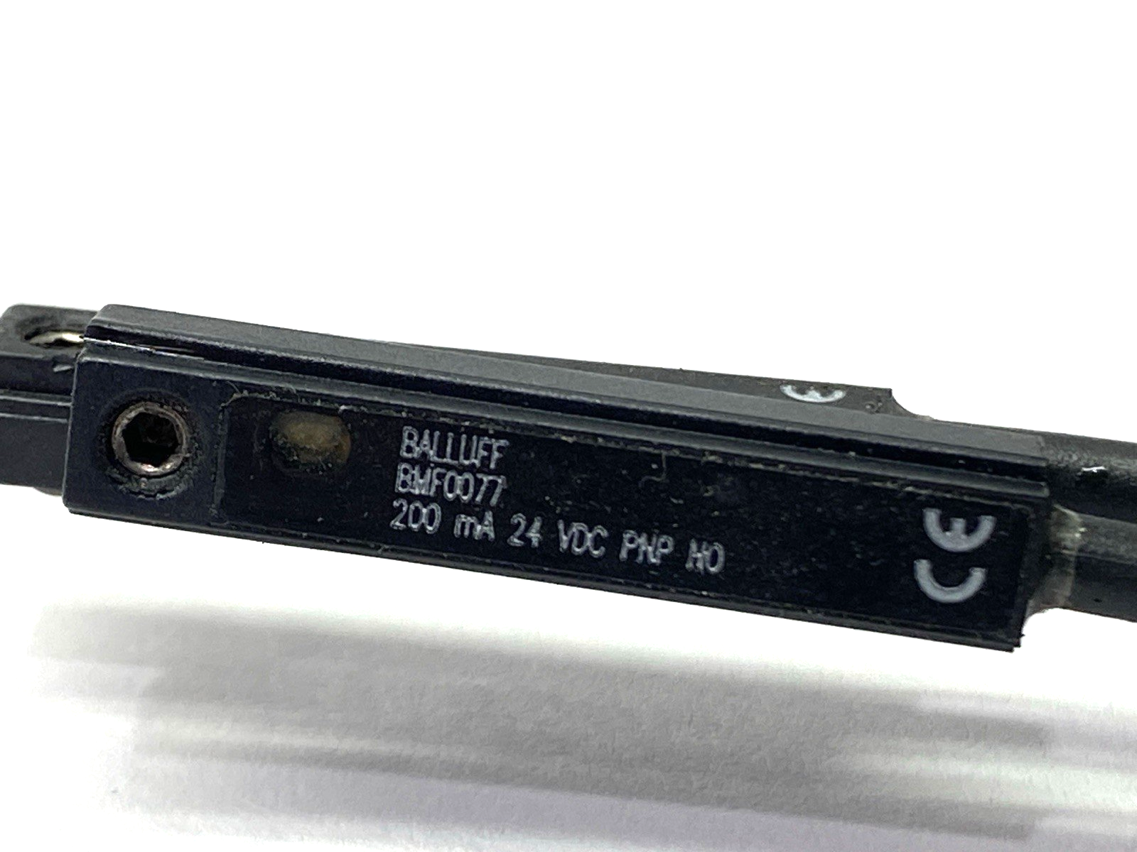 Balluff BMF0077 T-Slot Magnetic Field Sensor BMF 307K-PS-C-2-SA95-S75-00,3 - Used - Maverick Industrial Sales