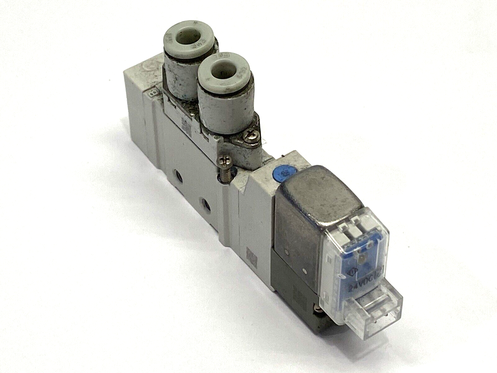 SY3120-5L0Z-C4 | SMC Solenoid Valve Dual Port 5/32" - Used - Maverick Industrial Sales