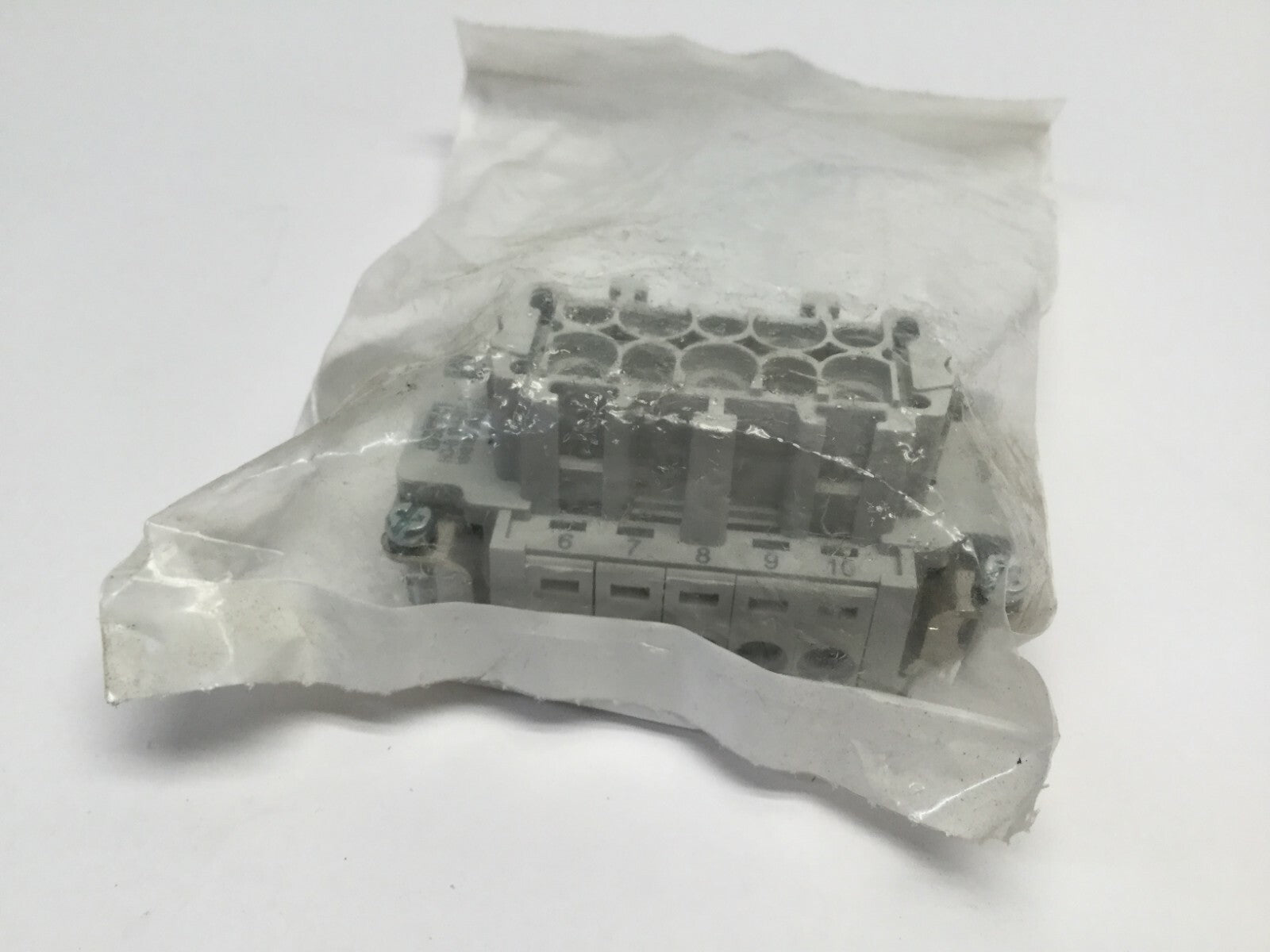 Phoenix Contact HC-B 10-I-UT-F Contact Insert 1648186 - New - Maverick Industrial Sales