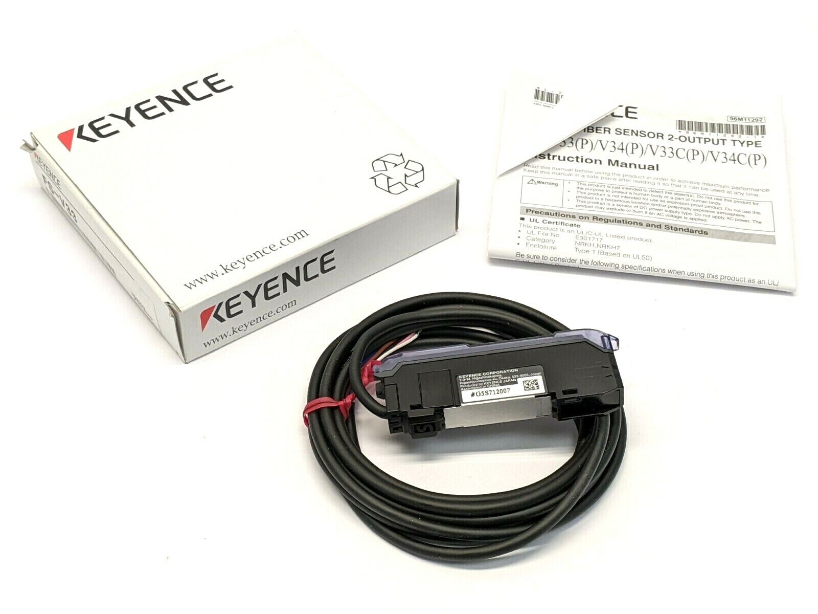 Keyence FS-V33 Fiber Amplifier Main Unit NPN - Maverick Industrial Sales