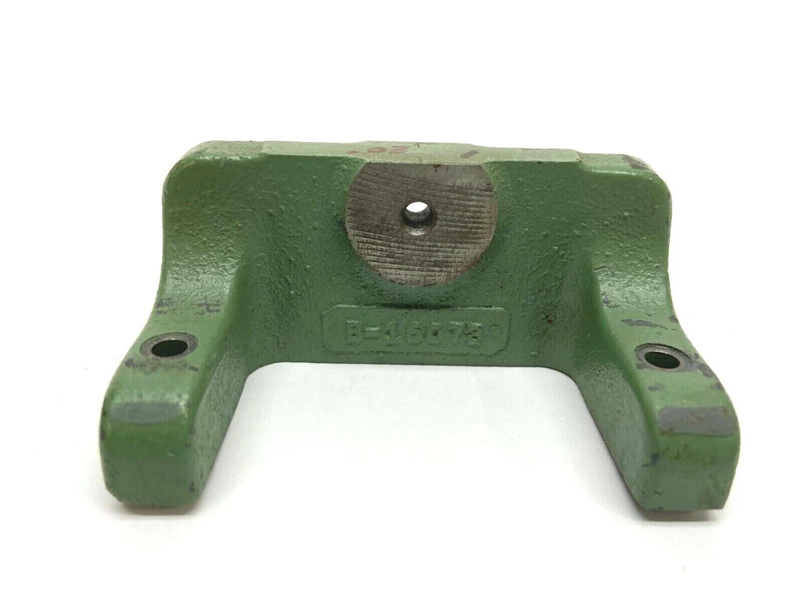 B-16073 Green Vibratory Block Holder 2-1/2" ID M5 Metric Screw Holes - Maverick Industrial Sales