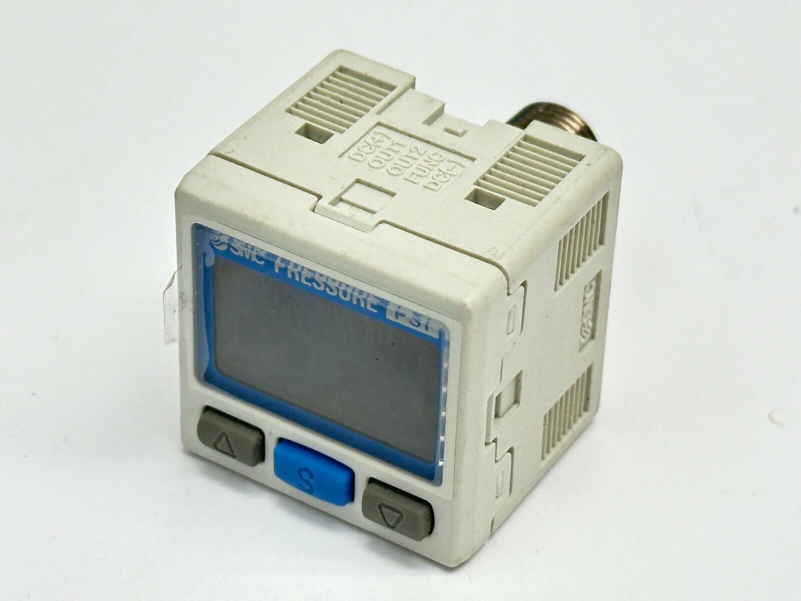 SMC ZSE30AF-N01-B-P Digital Pressure Switch 40mA 12-24VDC - Used - Maverick Industrial Sales