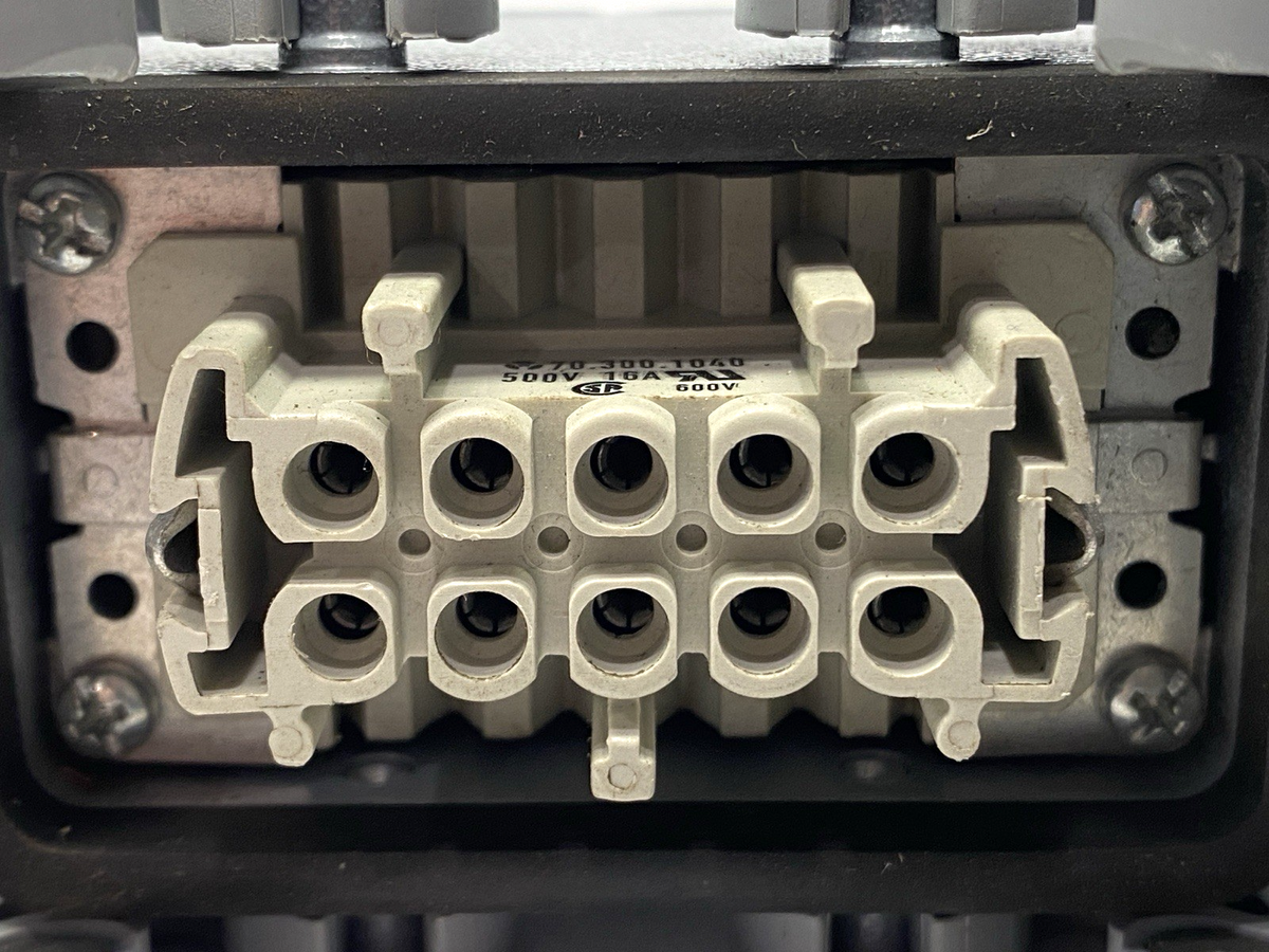 70.335.1035 | Wieland Base Housing Connector Enclosure w/ 70.300.1040 Connector - Used - Maverick Industrial Sales