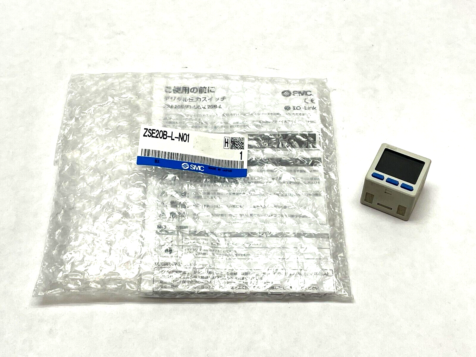 SMC ZSE20B-L-N01 High Precision Digital Pressure Switch - New – Open box - Maverick Industrial Sales