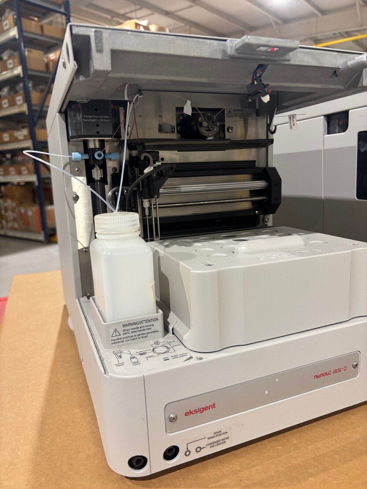 845 | Eksigent nanoLC as-2, Model Autosampler, LOT OF 2, PARTS/REPAIR - For parts or not working - Maverick Industrial Sales