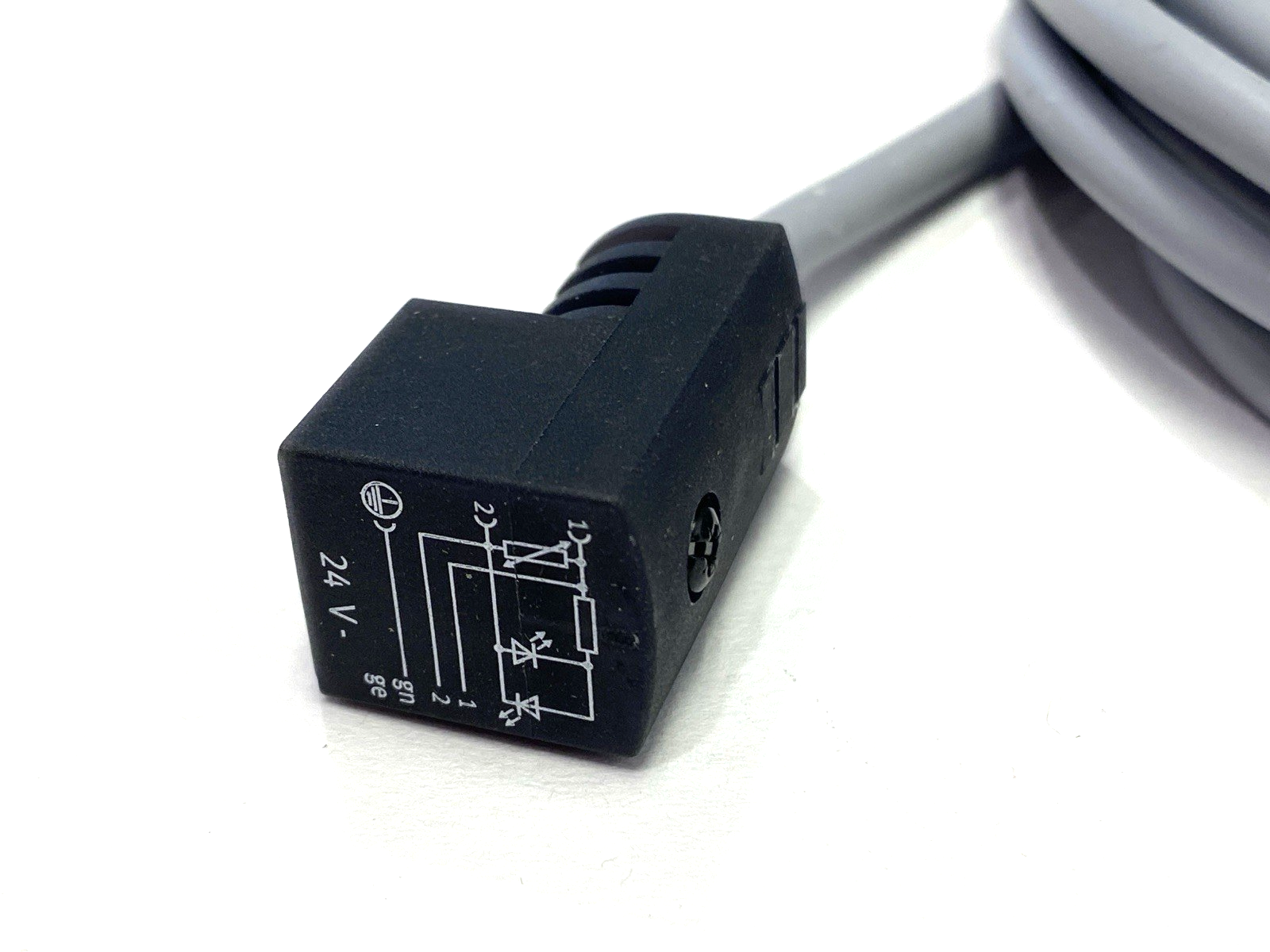 Festo KMEB-1-24-2.5-LED Angled Plug Socket w/Cable 151688 - New – Open box - Maverick Industrial Sales