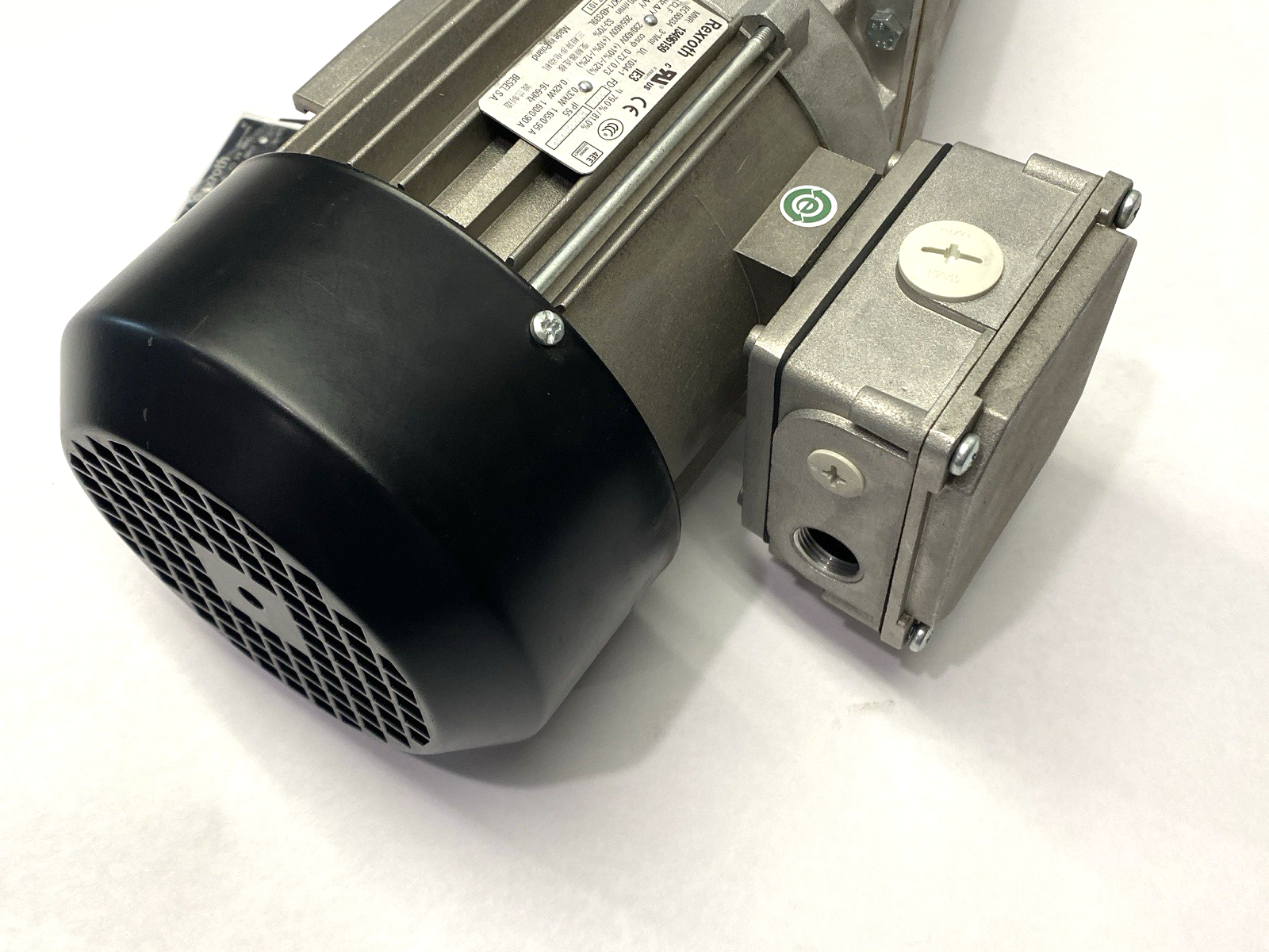 3842554300, GKR04-2MHGR-071-4b, 13496159, GKM16-3 | Bosch Rexroth 3842554300 Gearmotor GKR04-2MHGR-071-4b 13496159 3PH GKM16-3 - For parts or not working - Maverick Industrial Sales