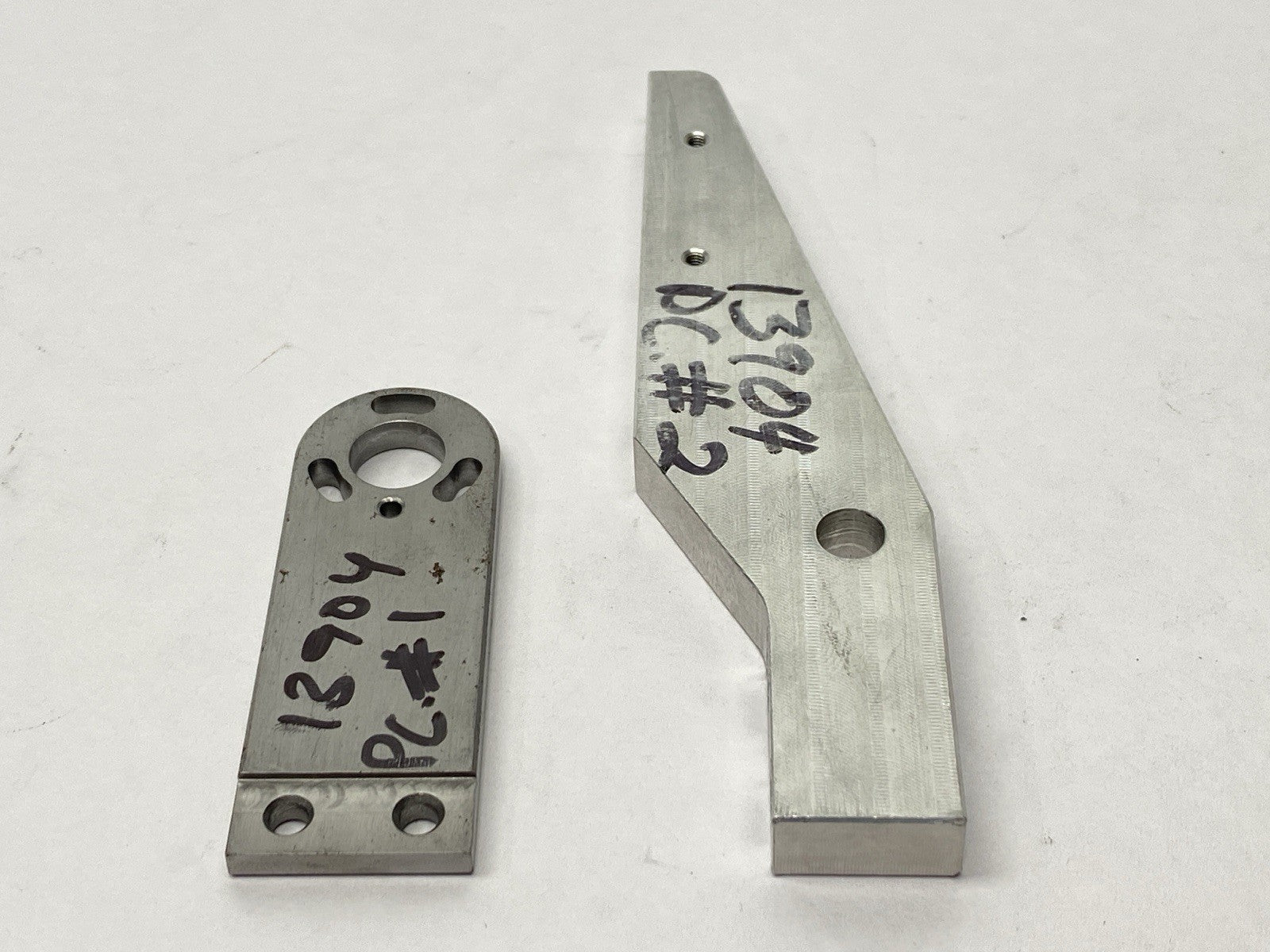 81625720 | Veit Gripper Hinge Support - New Other - Maverick Industrial Sales