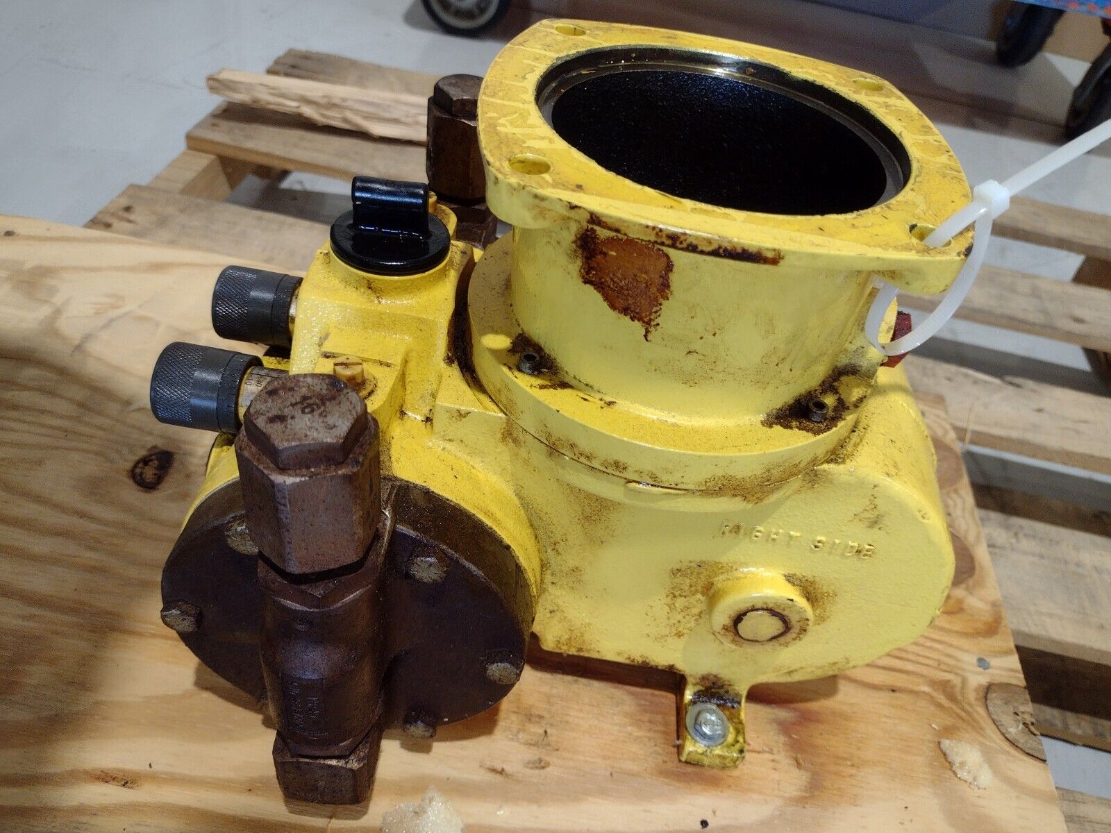 Milton Roy RA21CA48FRSESEM2N14 Metering Pump 02474584-2 - For parts or not working - Maverick Industrial Sales