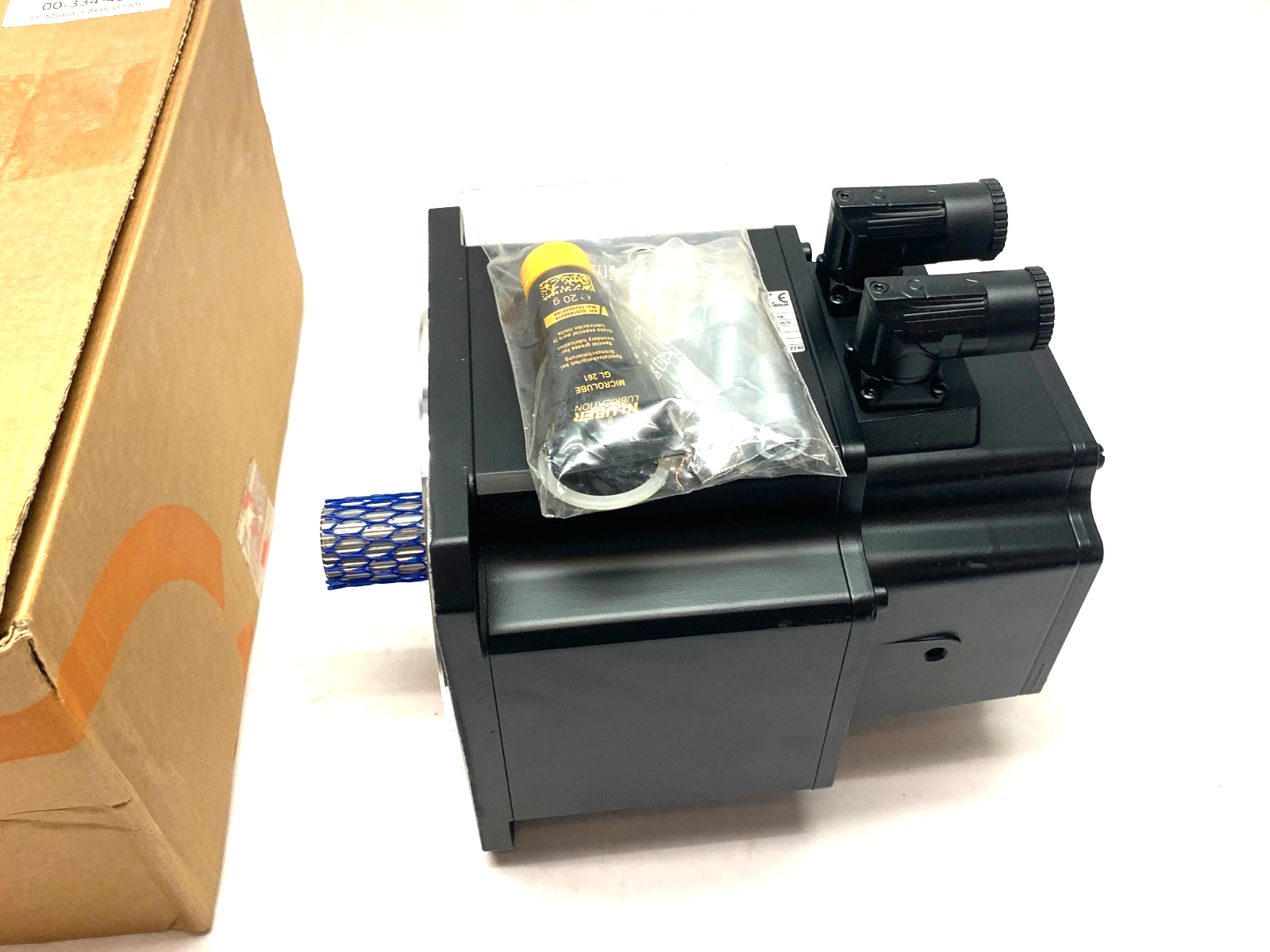 Kuka 00-334-486 Servo Motor 3,8kW L0 ME, ME_180_190_30_L0 - New – Open box - Maverick Industrial Sales