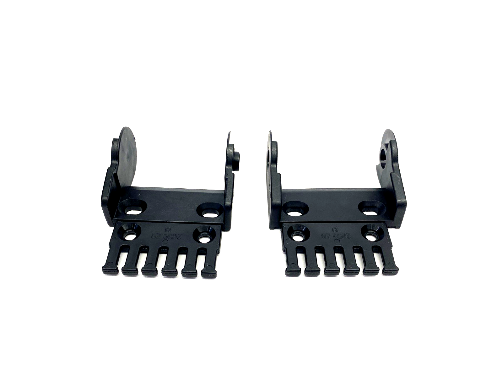 Igus 2050-34PZB E-Chain Cable Carrier Mounting Bracket Set, Tiewrap, 2050.34PZB - New – Open box - Maverick Industrial Sales