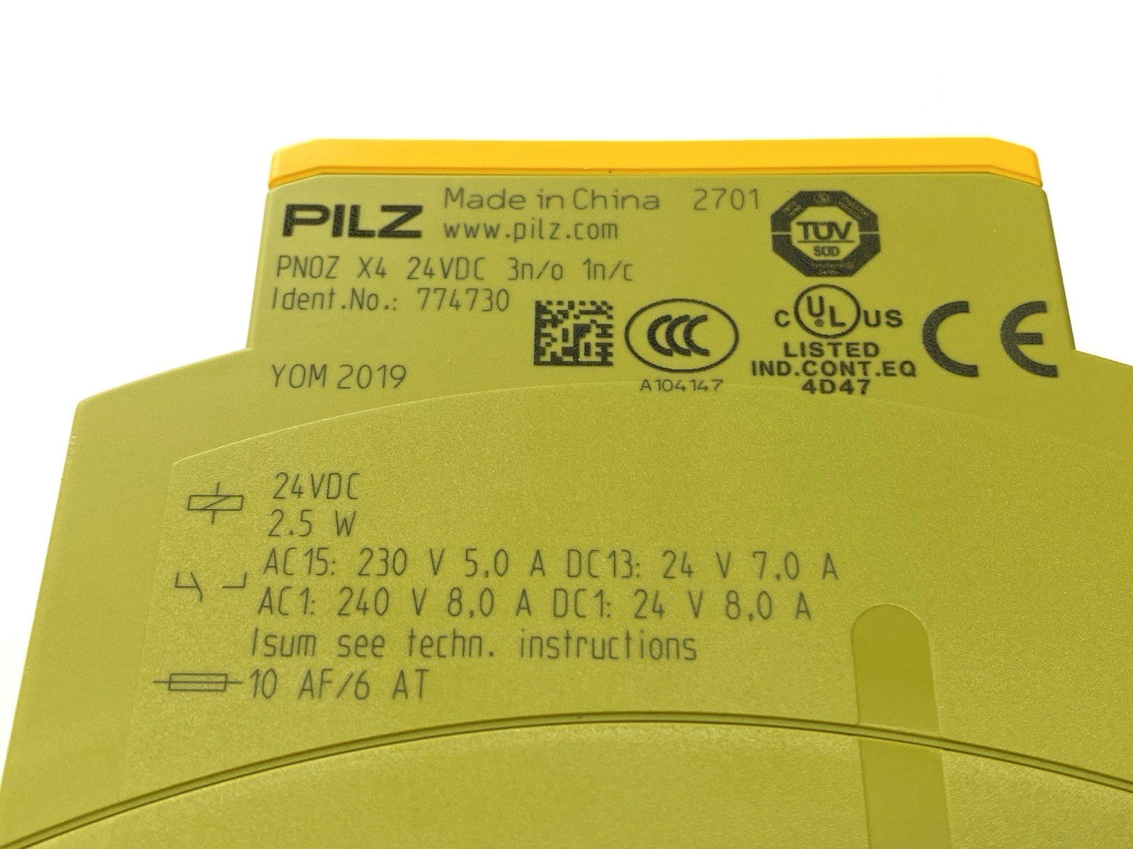 Pilz PN0Z X4 24VDC 3n/o 1n/c Safety Relay 774730 - Maverick Industrial Sales
