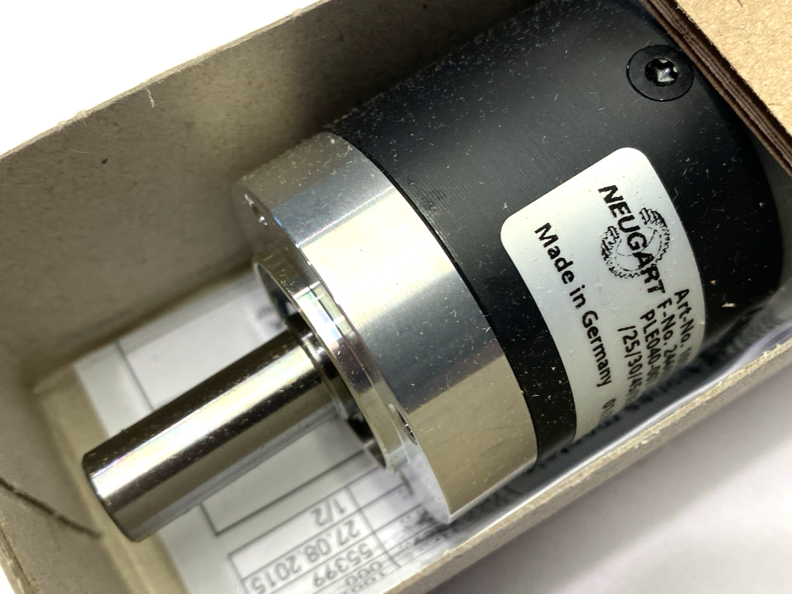 Neugart PLE040-007-SSSA3AA-E8/25/30/45/B5/M3 Planetary Gear Motor 100296422 - New – Open box - Maverick Industrial Sales