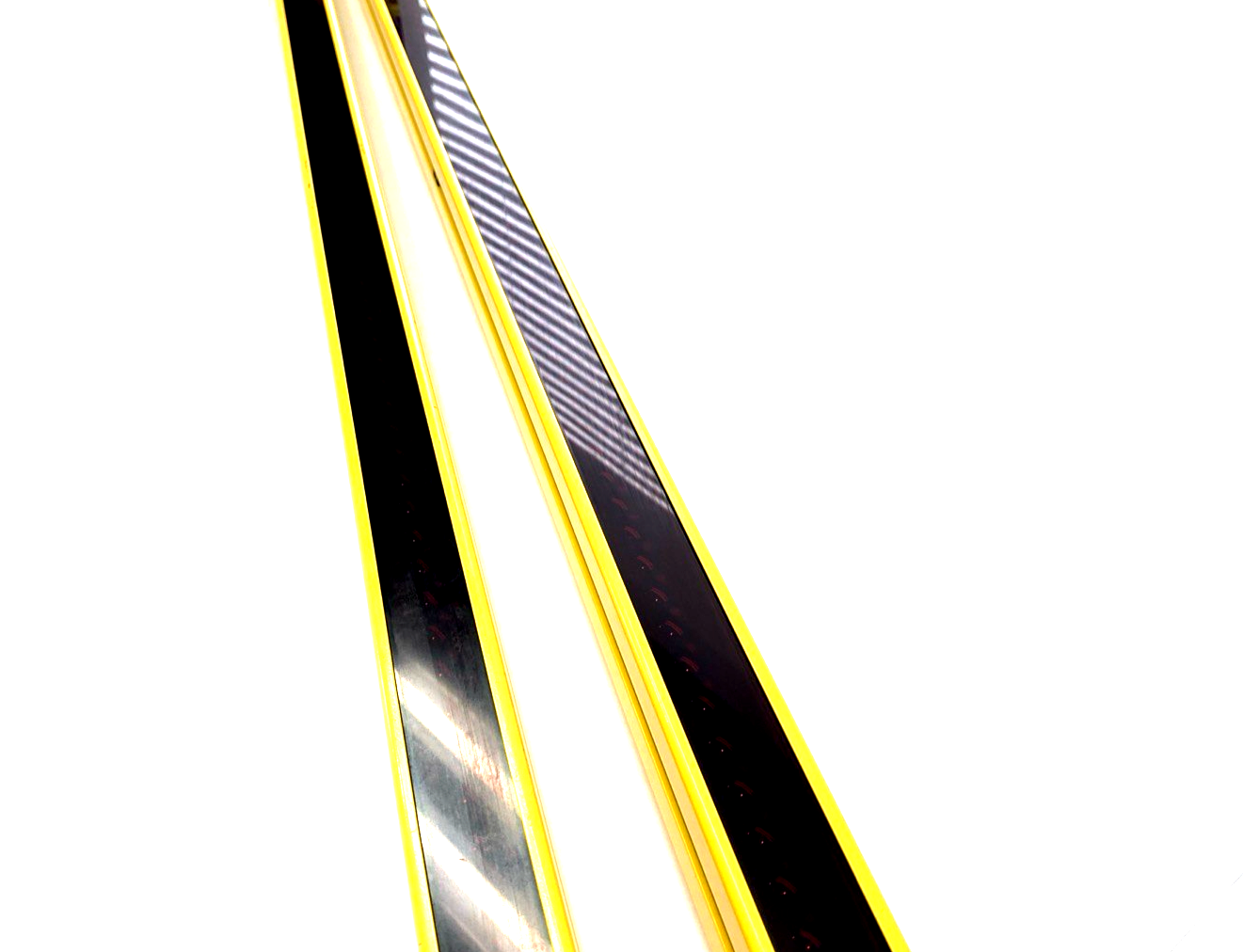 Banner SLER30-1350Q8 & SLSR30-1350Q8 Emitter & Receiver Safety Light Curtain SET - Used - Maverick Industrial Sales